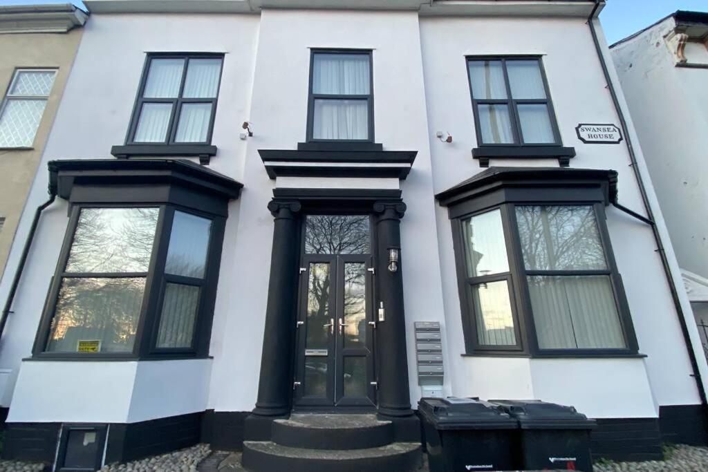 Swansea House Бирмингем