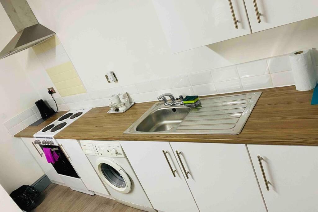 Swansea House Апартаменты *